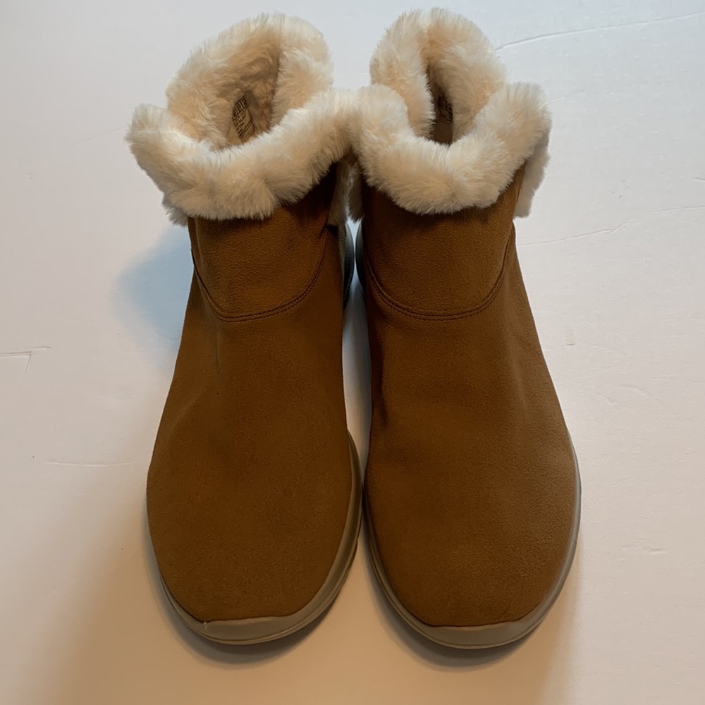 Sketchers Women’s On-the-go Joy Ankle Boots NWOT - Picture 3 of 9
